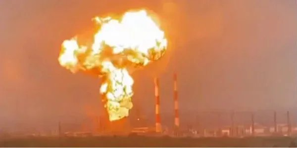 Переработка нефти в центральной россии остановлена после ударов украинских беспилотников — Reuters
