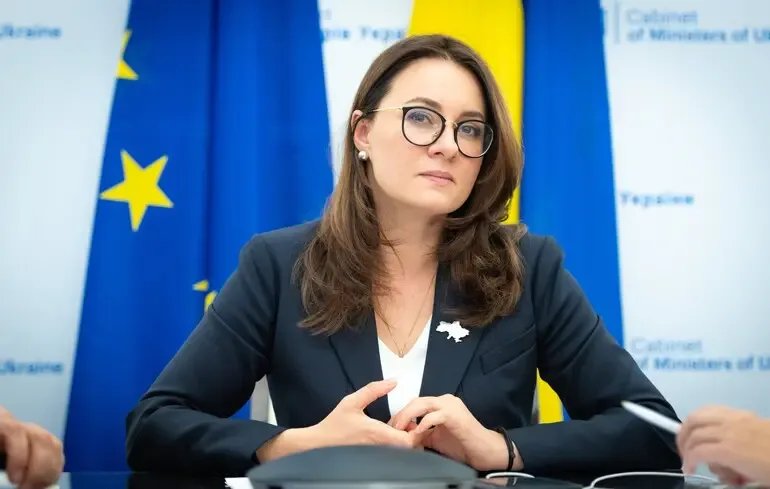 Более 2,3 млн украинцев воспользовались программой кешбэка на топливо — Свириденко