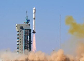 Китай успешно запустил новый спутник для испытания интернет-технологий