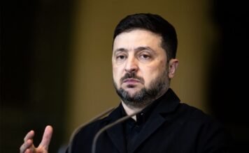 Зеленский провел совещание по кадровым вопросам: где будут ротации