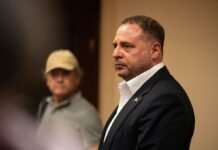 Ермаку продолжают избирать меру пресечения: что происходит в суде