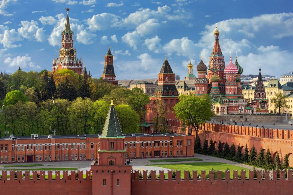 Кремль 9 мая закроют для посетителей: традиционные церемонии отменят