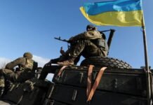 Потери, территории, удары вглубь России: Кремль проигрывает войну сразу в трех измерениях, — Bild