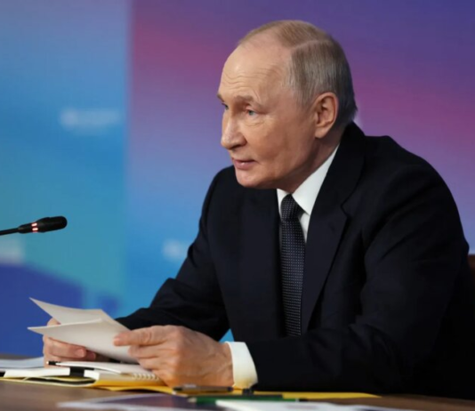 WSJ: скромный парад Путина указал на перелом в войне с Украиной