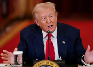 FT: Путин и Зеленский потеряли интерес к посредничеству Трампа