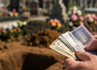 Почему в Одесской области людей заставляли переплачивать за копание могил