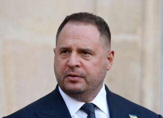 Ермак назвал «необоснованным» сообщение ему о подозрении