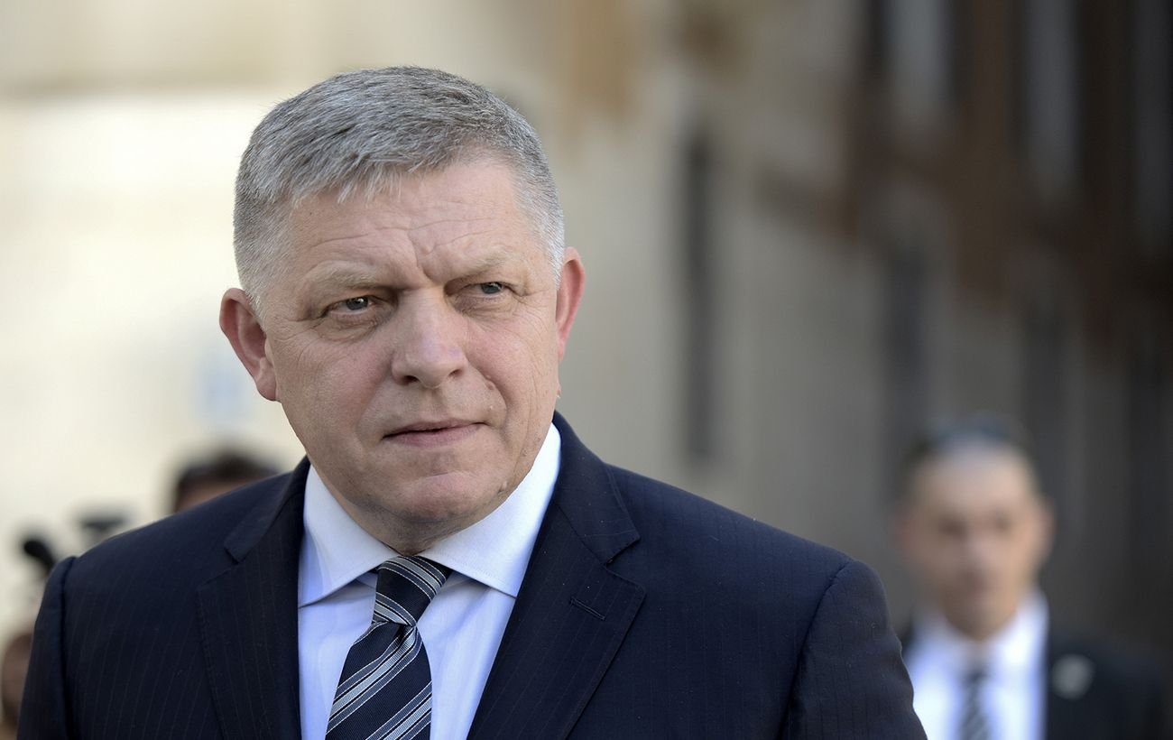 У Зеленского рассказали, какой сигнал Фицо повез Путину