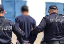 В Одесской области бездомный избил пару и ограбил женщину возле лимана