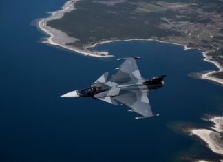 Украина получит самолеты Gripen вместе с «длинной рукой» против КАБов