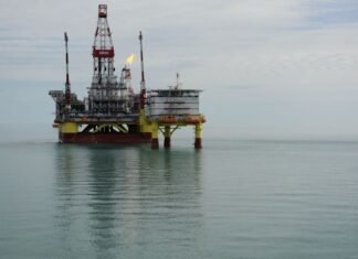 Россия признала украинские дроны самой большой угрозой экономике на Каспии