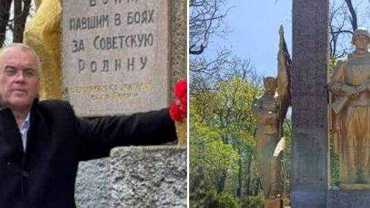 В Одесской области демонтируют советские символы: часть мемориала оставили