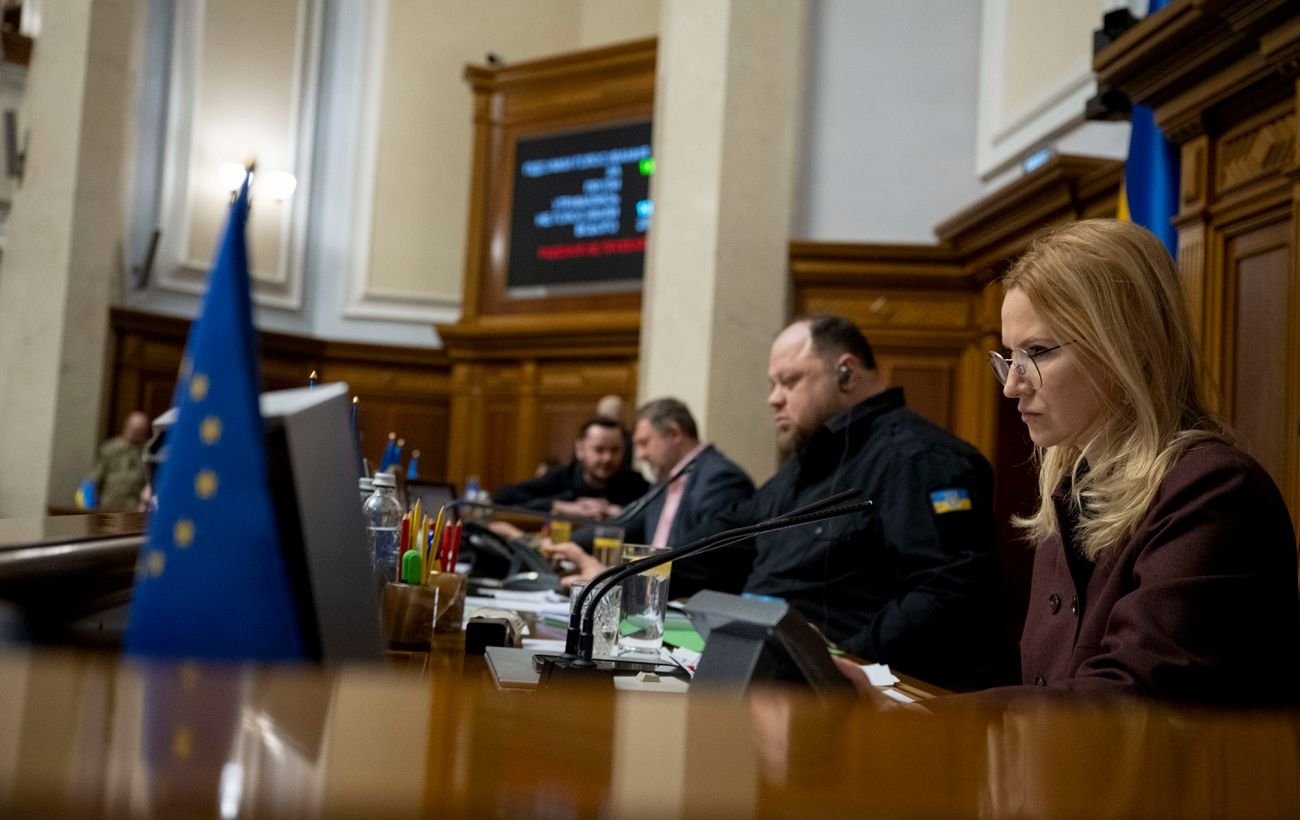Рада ратифицировала соглашение с ЕС на 90 млрд евро: куда пойдут деньги и какие условия