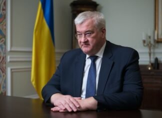 Украина держит позиции, у нас есть карты, — Сибига