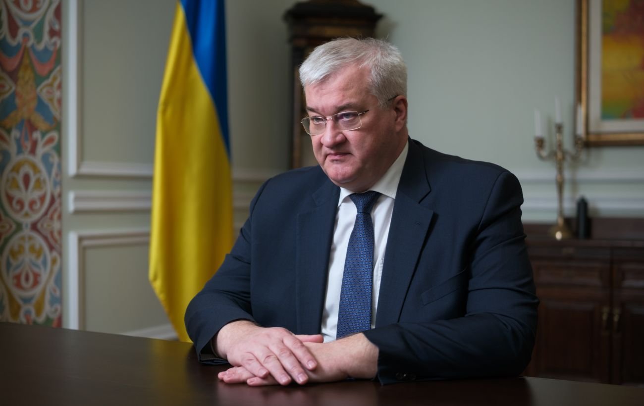 Украина держит позиции, у нас есть карты, — Сибига