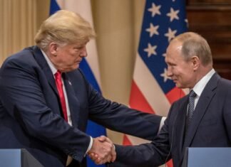 РФ обсуждает с США ослабление санкций за перемирие без гарантий, — источник РБК-Украина
