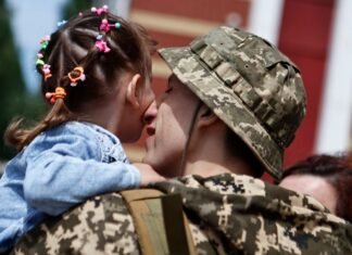 Детям пленных и пропавших военных теперь проще сменить место жительства