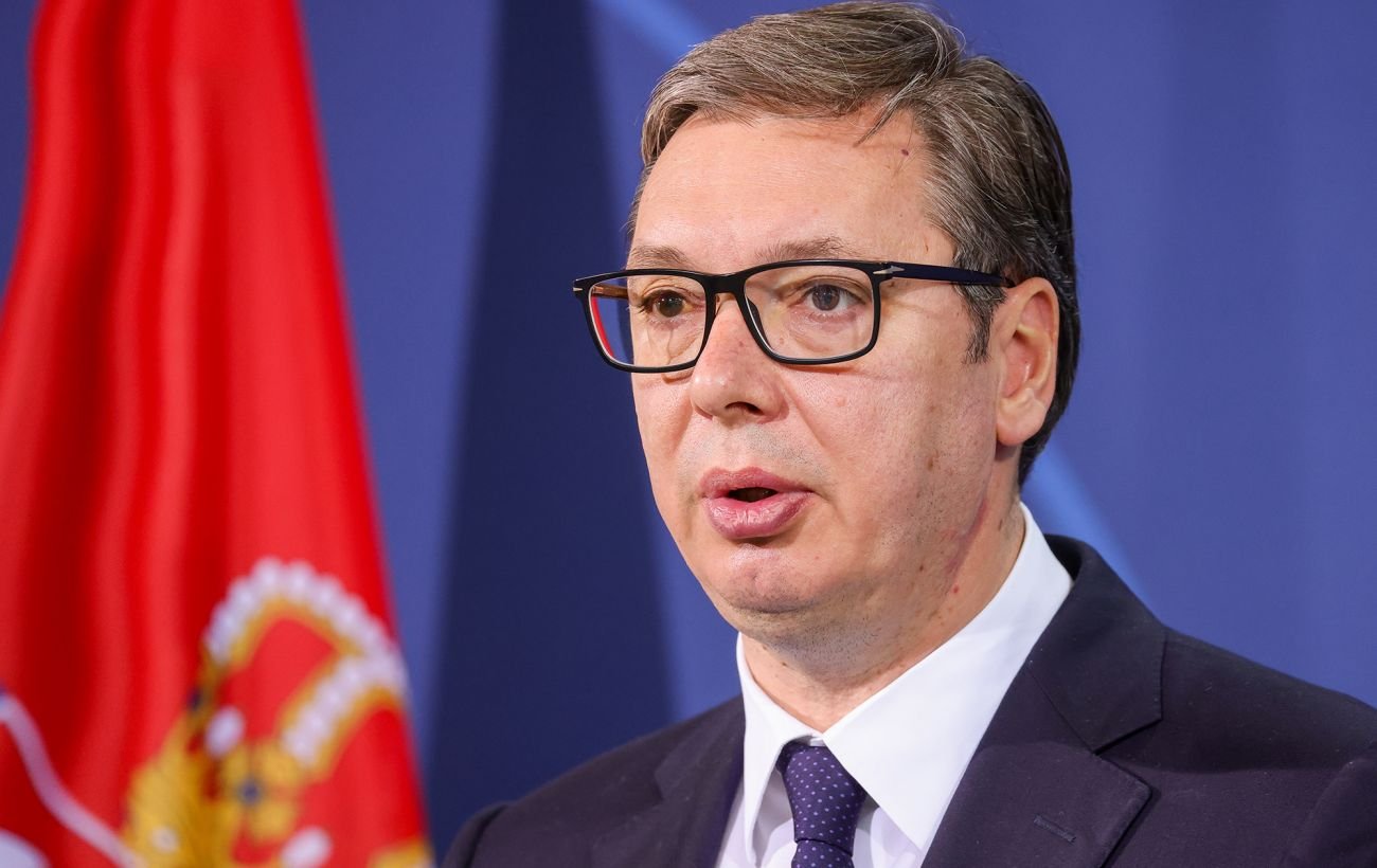 Президент Сербии объявил о планах провести досрочные выборы в парламент