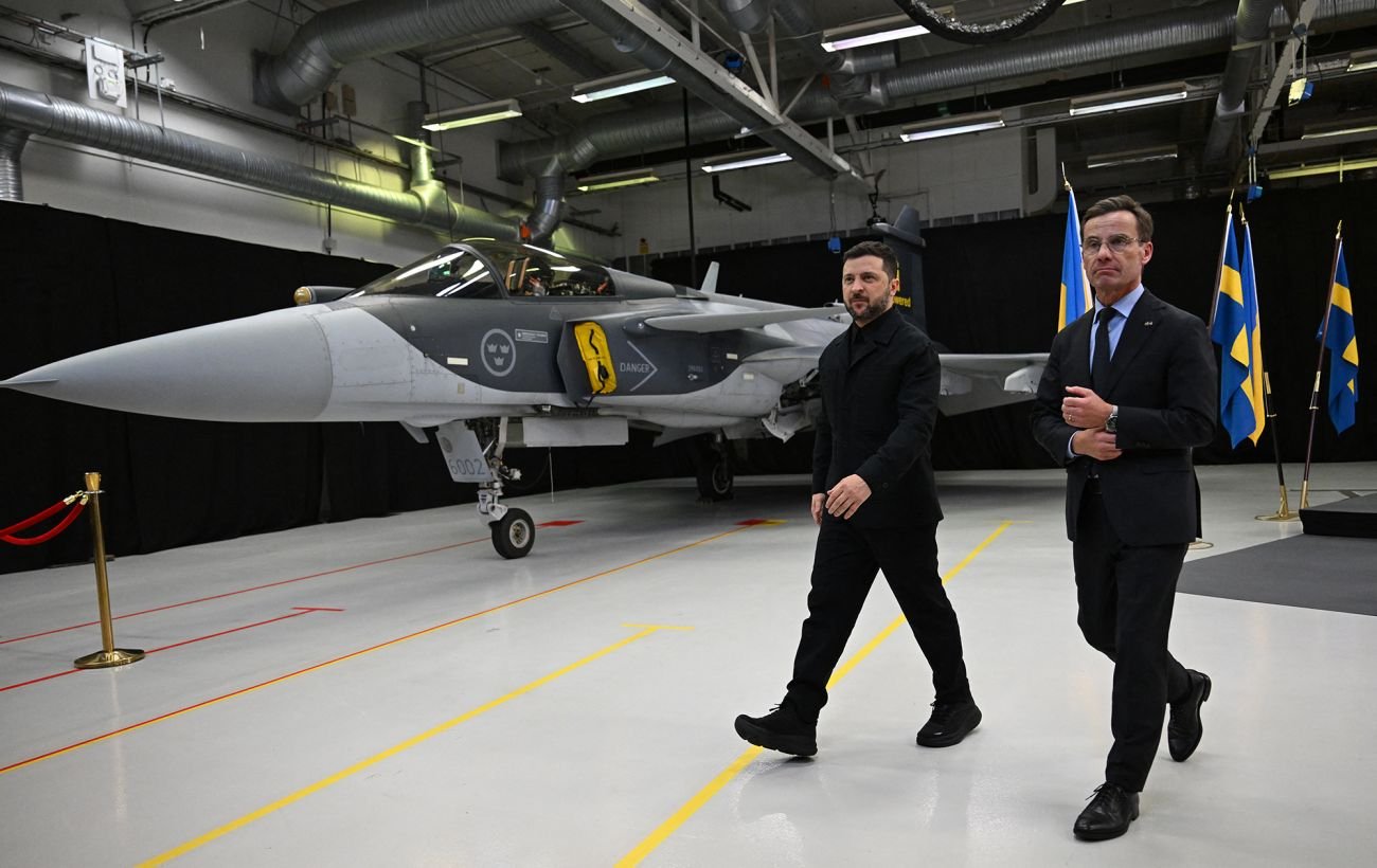 Швеция продаст Украине истребители Gripen нескольких модификаций