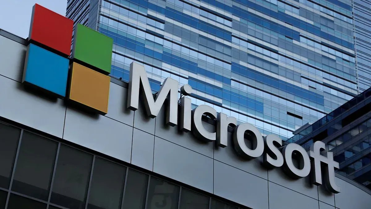 Microsoft представила новую эру устройств с искусственным интеллектом и автономных AI-агентов