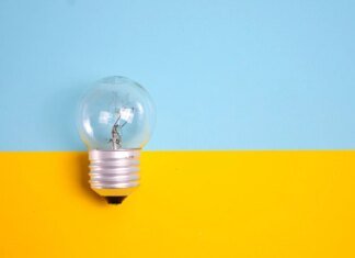 Часть Киева перевели на экстренные отключения света