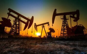Нефть дорожает на фоне обострения на Ближнем Востоке — Reuters