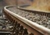 Российский дрон атаковал тепловоз в Харьковской области и ранил железнодорожника