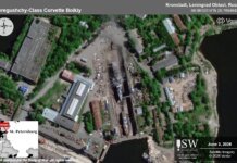 Спутник зафиксировал последствия ударов по нефтяному терминалу и корвету "Бойкий" в санкт-петербурге