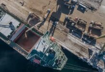 Украинским морским коридором уже перевезли 200 млн тонн грузов, 59% — зерно