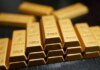 Золото упало ниже $4 200 на фоне нового обострения между США и Ираном