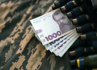 На финансирование армии и реформу оплаты труда военных требуется дополнительных 270 млрд гривен — нардеп