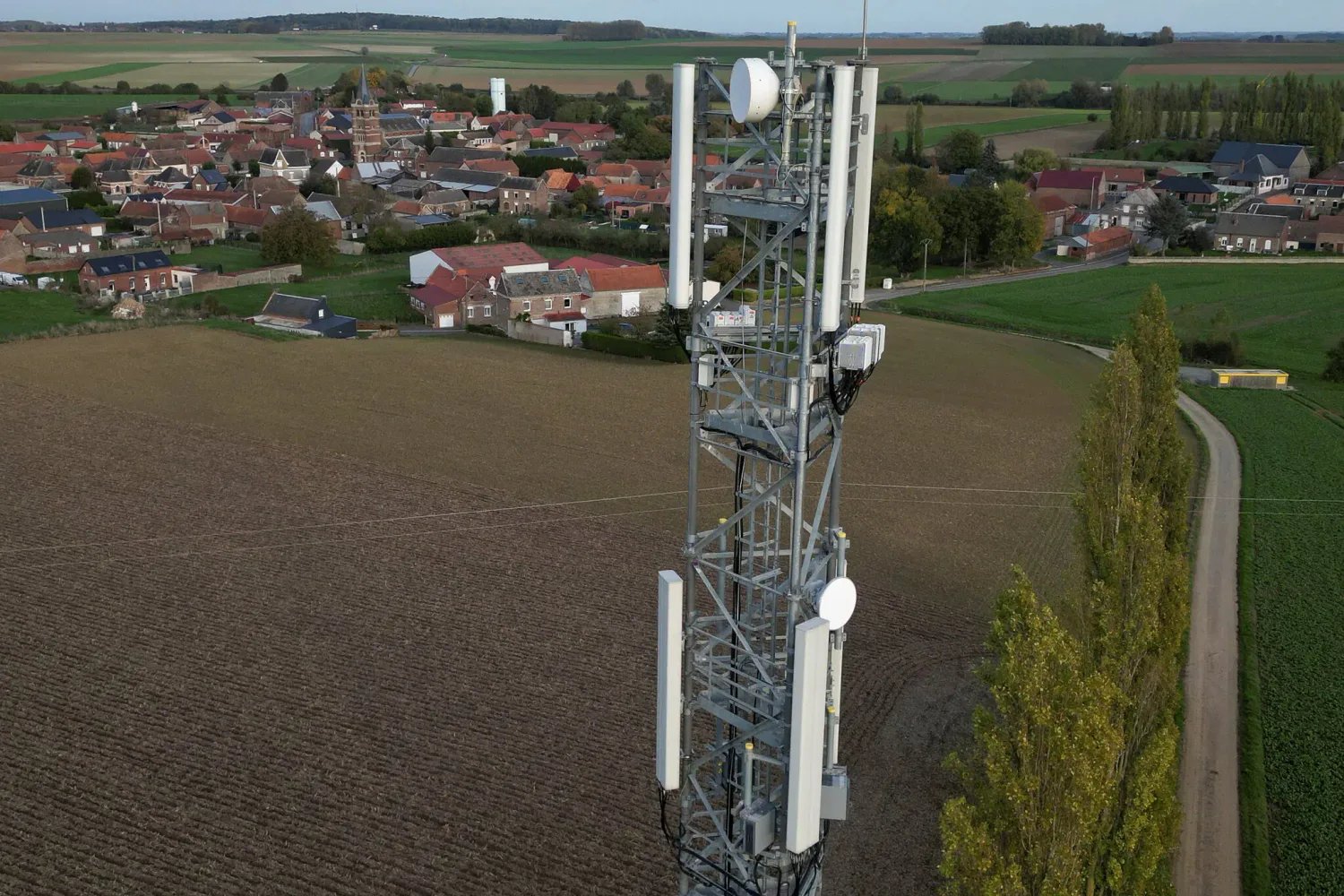 Гибридная война с орбиты: российские спутники глушат GPS-сигналы в Европе — ЦПД