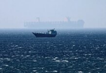 ОАЭ планируют полностью отказаться от зависимости от Ормузского пролива — СМИ