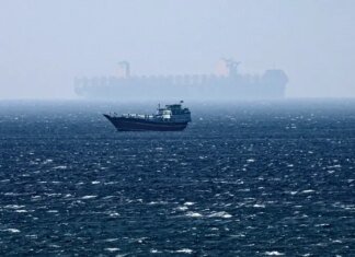 ОАЭ планируют полностью отказаться от зависимости от Ормузского пролива — СМИ