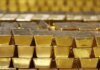 Золото упало ниже 4100 долларов за унцию впервые за две недели