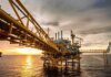 Мировые цены на нефть упали до самого низкого уровня впервые с начала войны США и Ирана