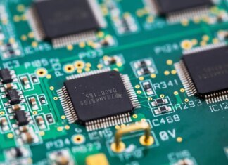 Apple и Microsoft повышают цены из-за дефицита чипов — кризис может продлиться до 2028 года — Bloomberg