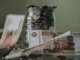 В рф массово возвращаются к наличным из-за кризиса доверия к банкам — разведка