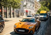 В Киеве засветился редкий «суперлегкий» Aston Martin мощностью более 700 сил (фото)