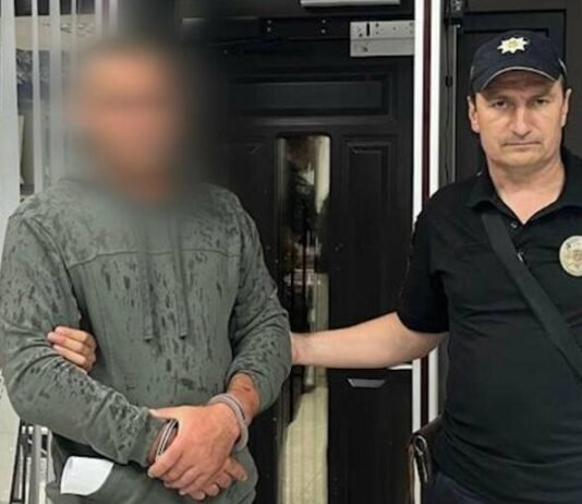 В Одесской области мужчина выстрелил в подростков и ранил 15-летнюю девушку