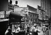 Старые фотографии американцев 1936 и 1938 годов озадачили людей: что попало в кадр