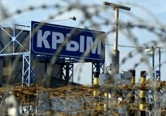 Дефицит в Крыму: с полок исчезают сахар, соль и крупы