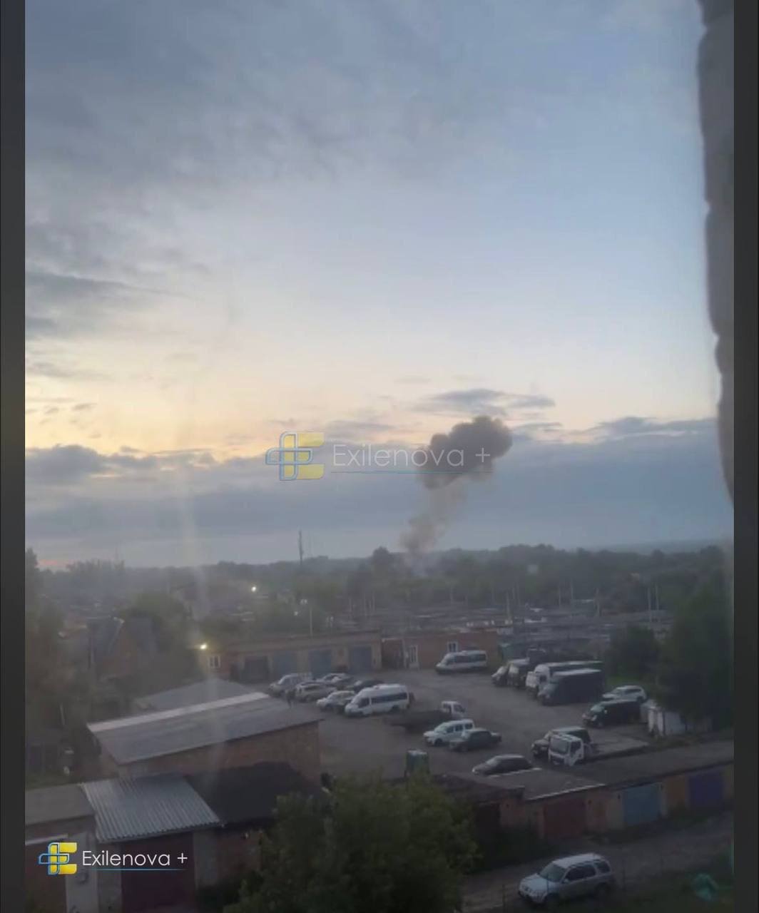 Дроны атаковали завод в Новомосковске: в городе возникли проблемы с электричеством (видео)