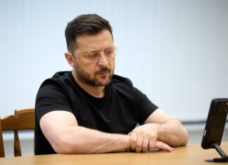 «Дать толчок дипломатии для завершения войны»: Зеленский провел переговоры с посланцами Трампа