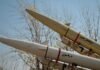 После двух месяцев паузы: Иран запустил баллистические ракеты по Израилю, детали (видео)