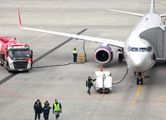 Украинские дроны «выключили» экспорт авиакеросина из России