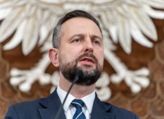 Вице-премьер Польши очертил Буданову «границы, которые нельзя переступить»