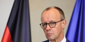 ЕС уже пора начать вступительные переговоры с Украиной, — Мерц