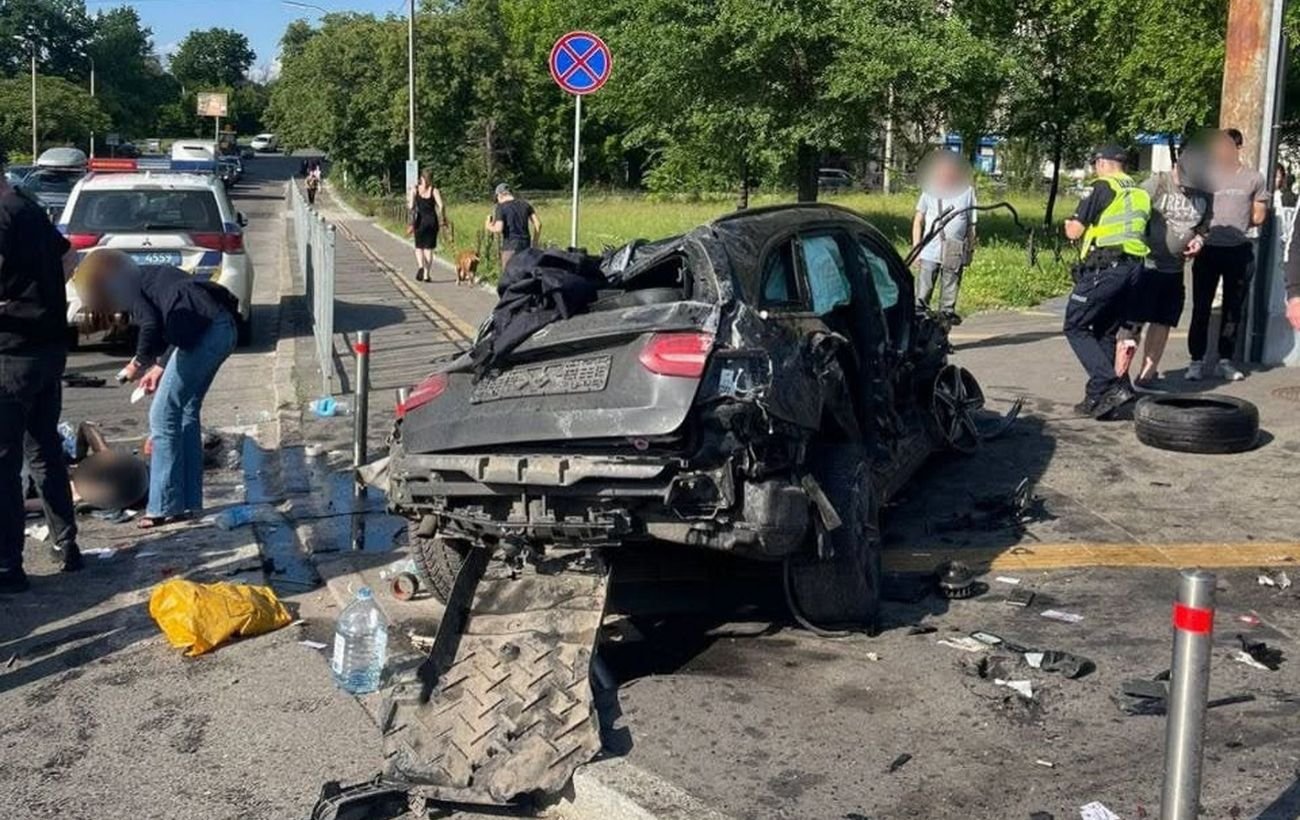 Водитель, который влетел в людей на переходе в Киеве, имел почти 40 нарушений ПДД