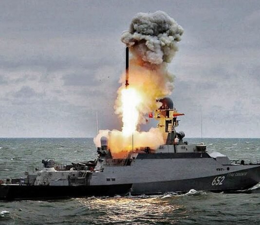 Россия запустила по Украине крылатые ракеты «Калибр»